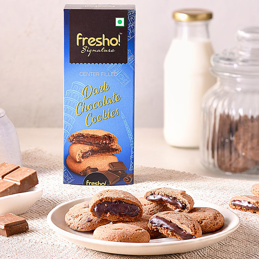 fresho! Signature Center Filled Dark Chocolate Cookies