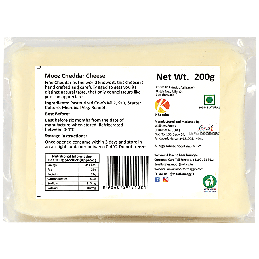 MOOZ Premium Cheddar Cheese