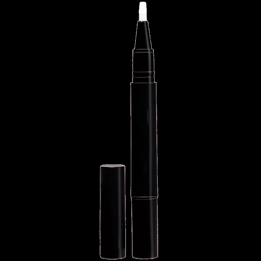 Lakme Absolute Instant Airbrush Concealer Pen