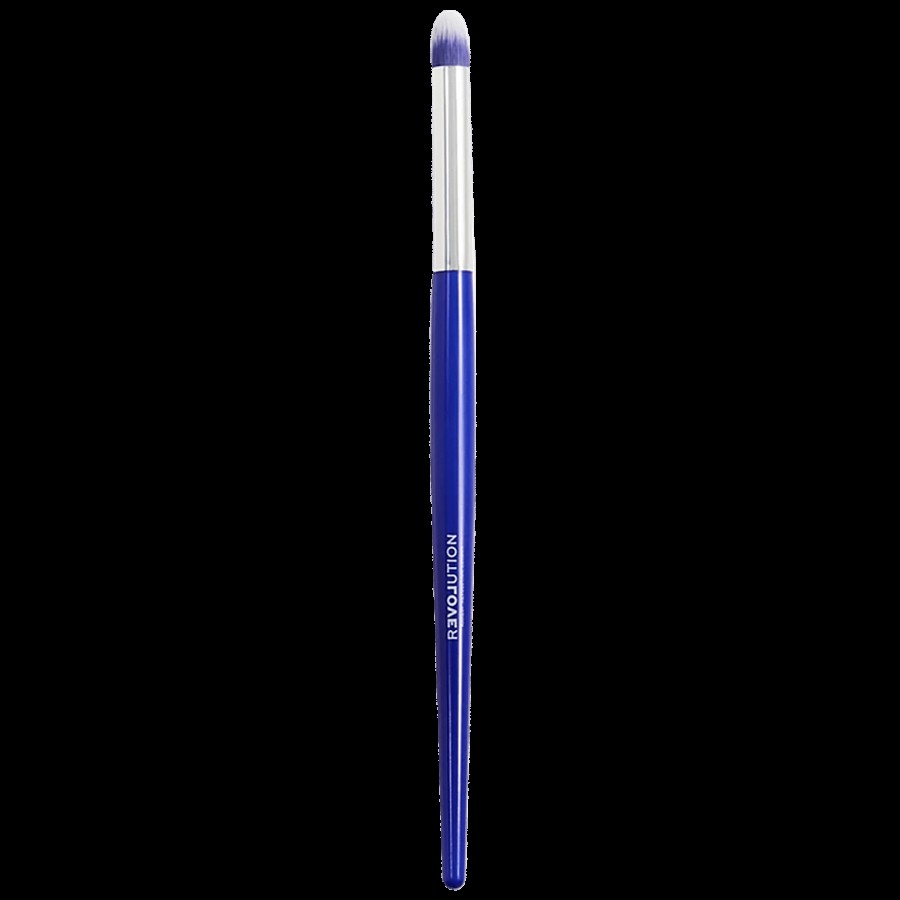 Makeup Revolution Relove Queen Detailed Eye Brush - Easy To Use