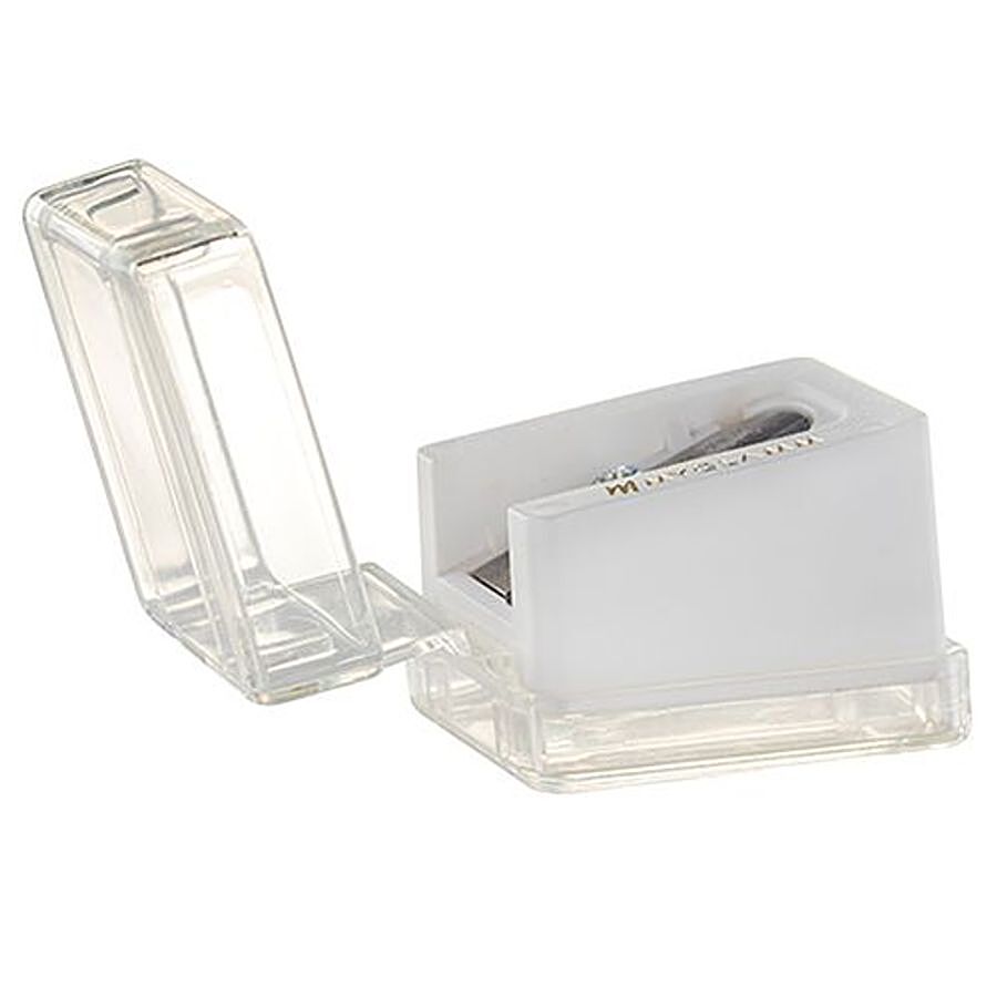 MyGlamm Powder Magic Sharpener