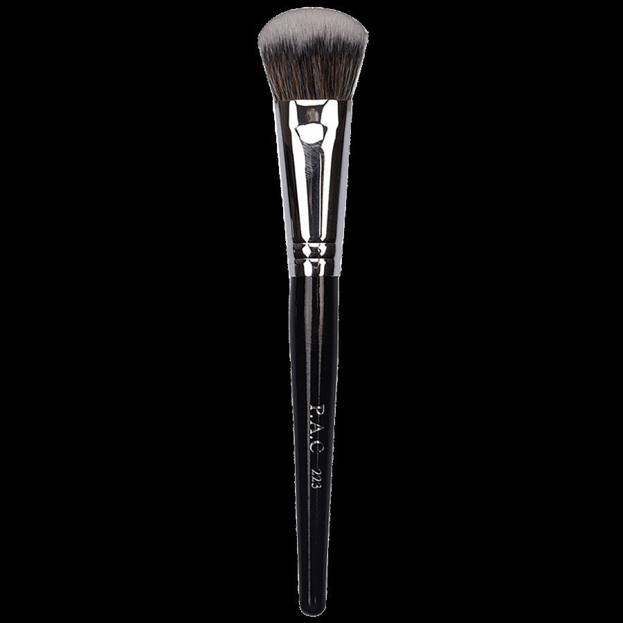 PAC Blush Brush - 223