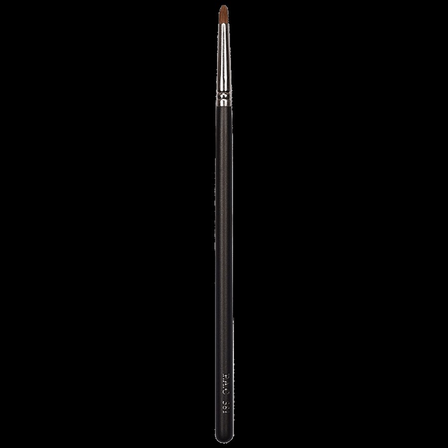 PAC Eyeshadow Blending Brush - 381