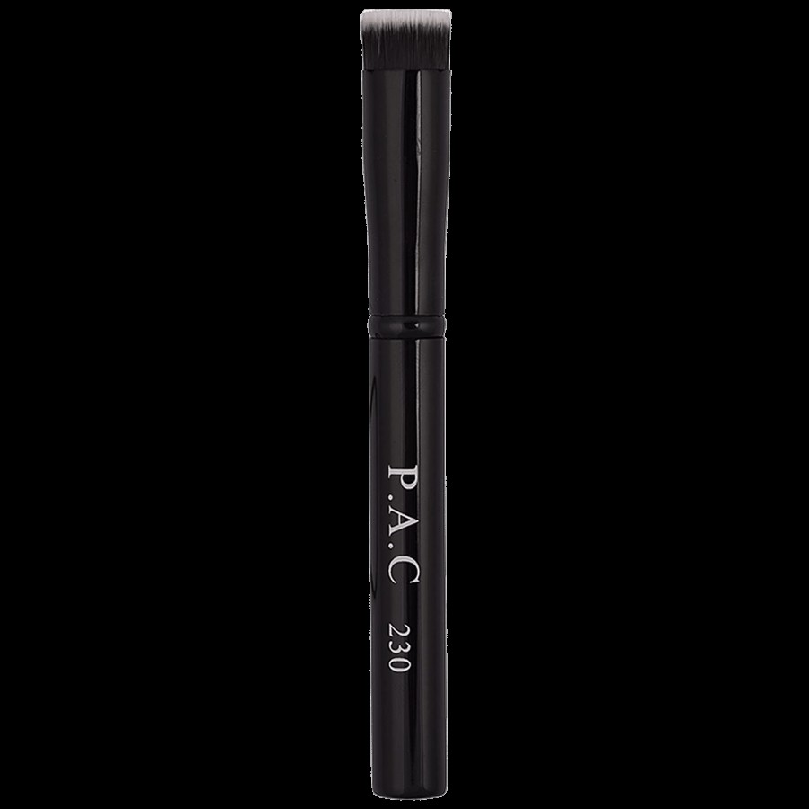 PAC Foundation Blending Brush - 230