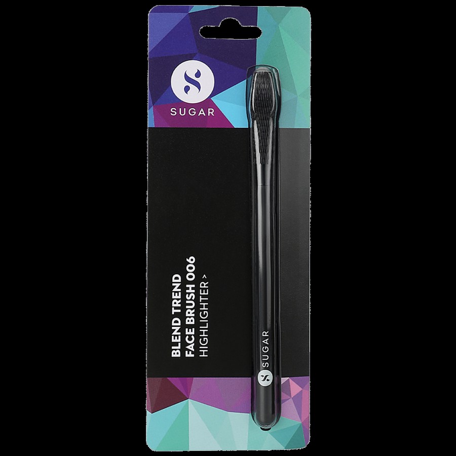 Sugar Cosmetics Blend Trend Face Brush - Ultra-Soft Bristles