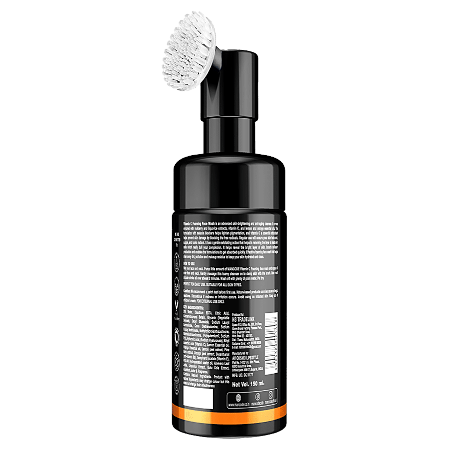 Mancode Brightening Vitamin C Foaming Face Wash - With Built-In Brush