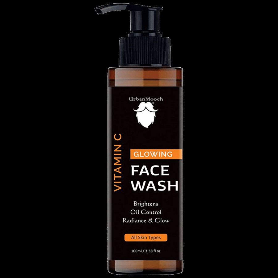 UrbanMooch Vitamin C Glowing Face Wash