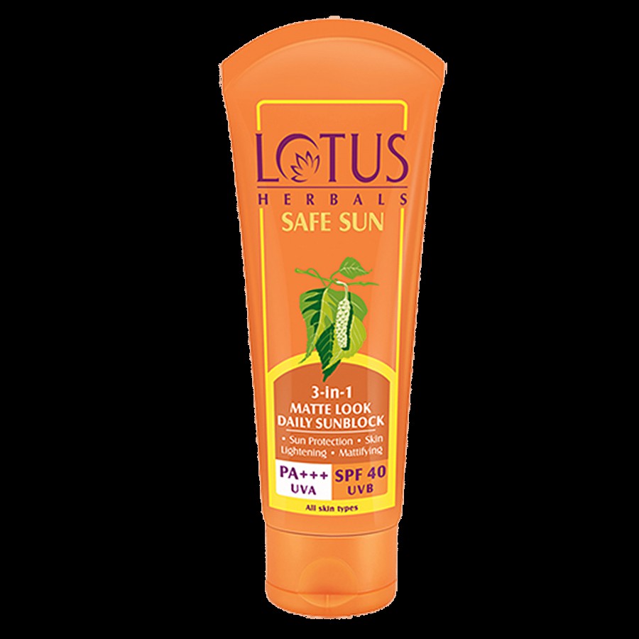 Lotus Herbals Safe Sun 3-In-1 Matte Look Daily Sun Block PA+++ - SPF 40