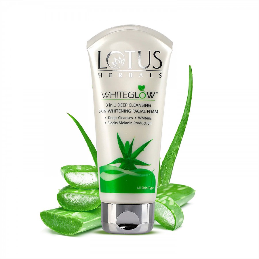 Lotus Herbals WhiteGlow 3 in 1 Deep Cleansing Facial Foam