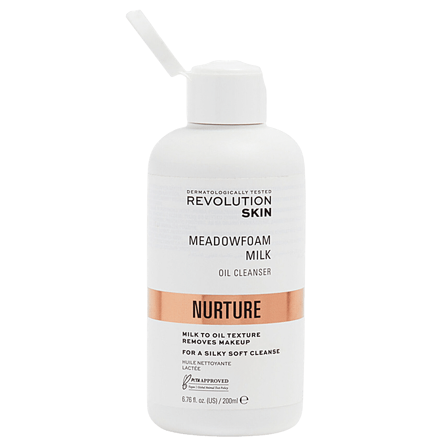 Makeup Revolution Skincare Meadowfoam Milk Oil Cleanser Nurture