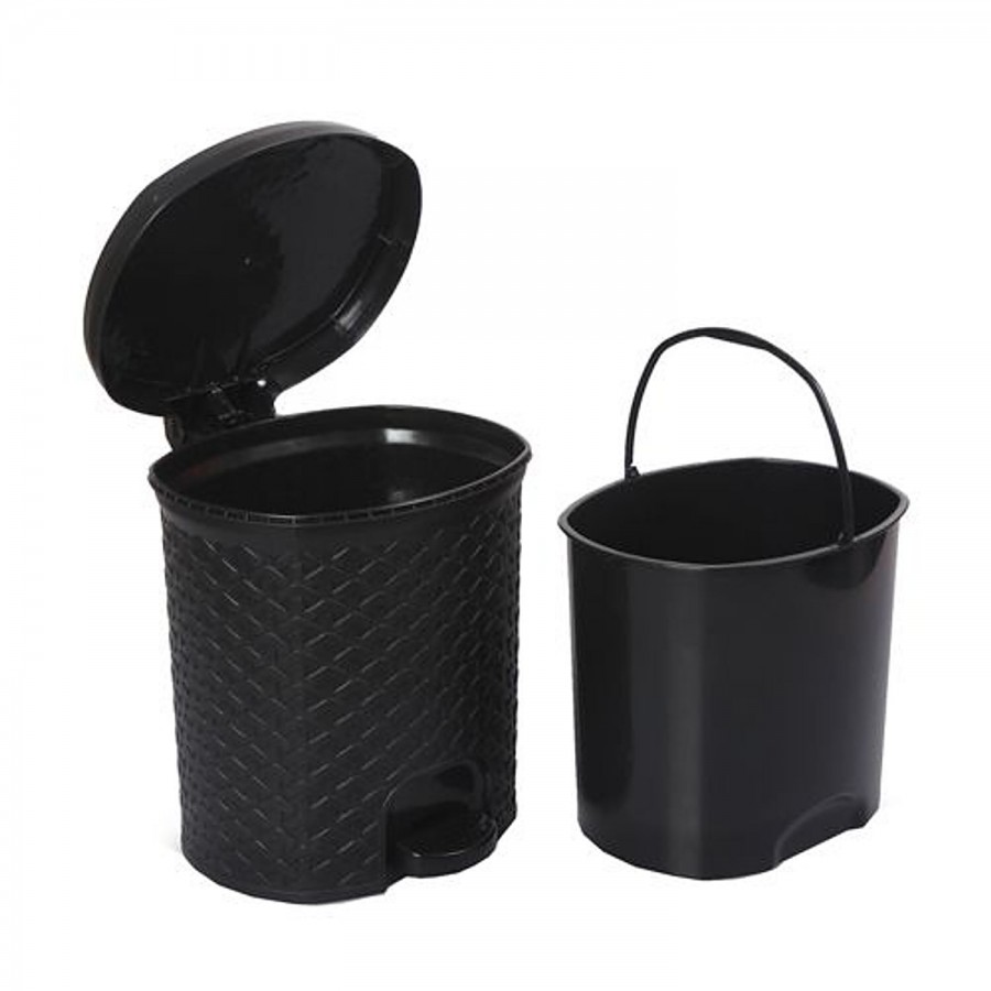 Cello Classic Plastic Dustbin - Black