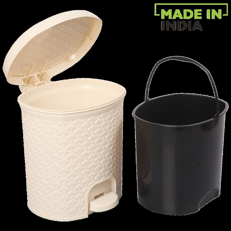 Cello Classic Plastic Dustbin / Garbage Bin - Ivory