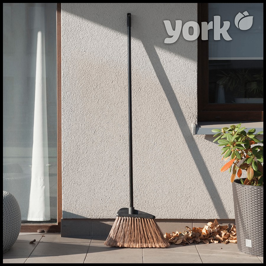 YORK V-Broom - With Handle