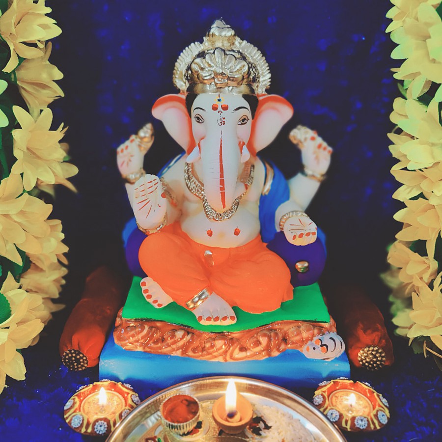 House of Festivals Ganpati Clay Murti/Ganesha Idol - Eco-Friendly