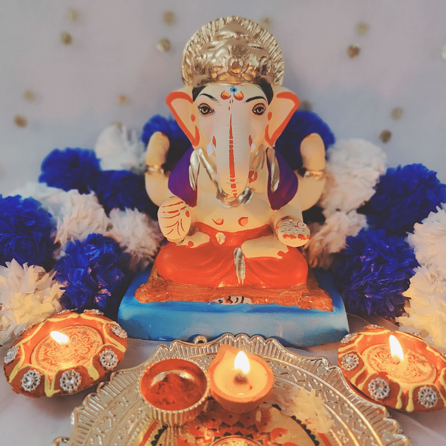 House of Festivals Ganpati Clay Murti/Ganesha Idol - Eco-Friendly