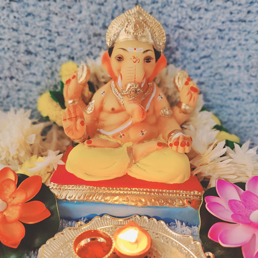 House of Festivals Ganpati Clay Murti/Ganesha Idol - Eco-Friendly