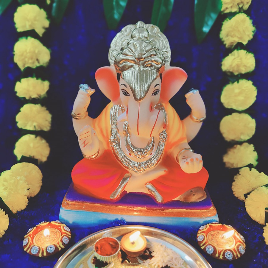 House of Festivals Ganpati Clay Murti/Ganesha Idol - Eco-Friendly