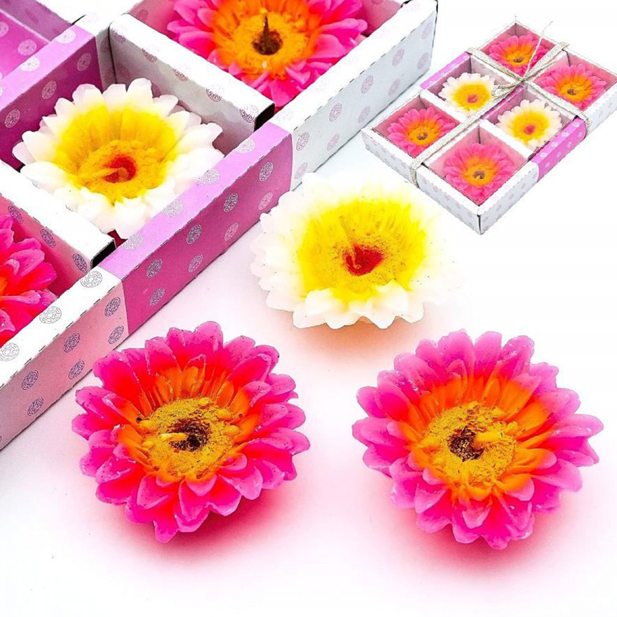 Creative Space Floating Flower Wax Candles - Delicate & Vibrant Colours