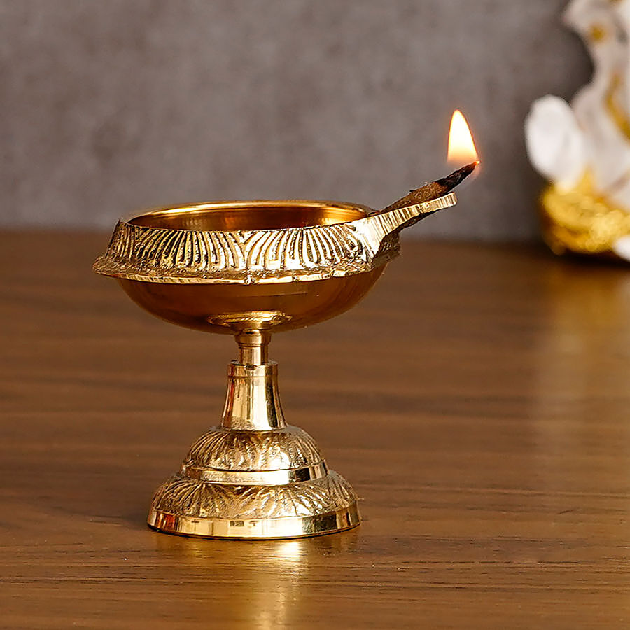 eCraftIndia Designer Brass Diya