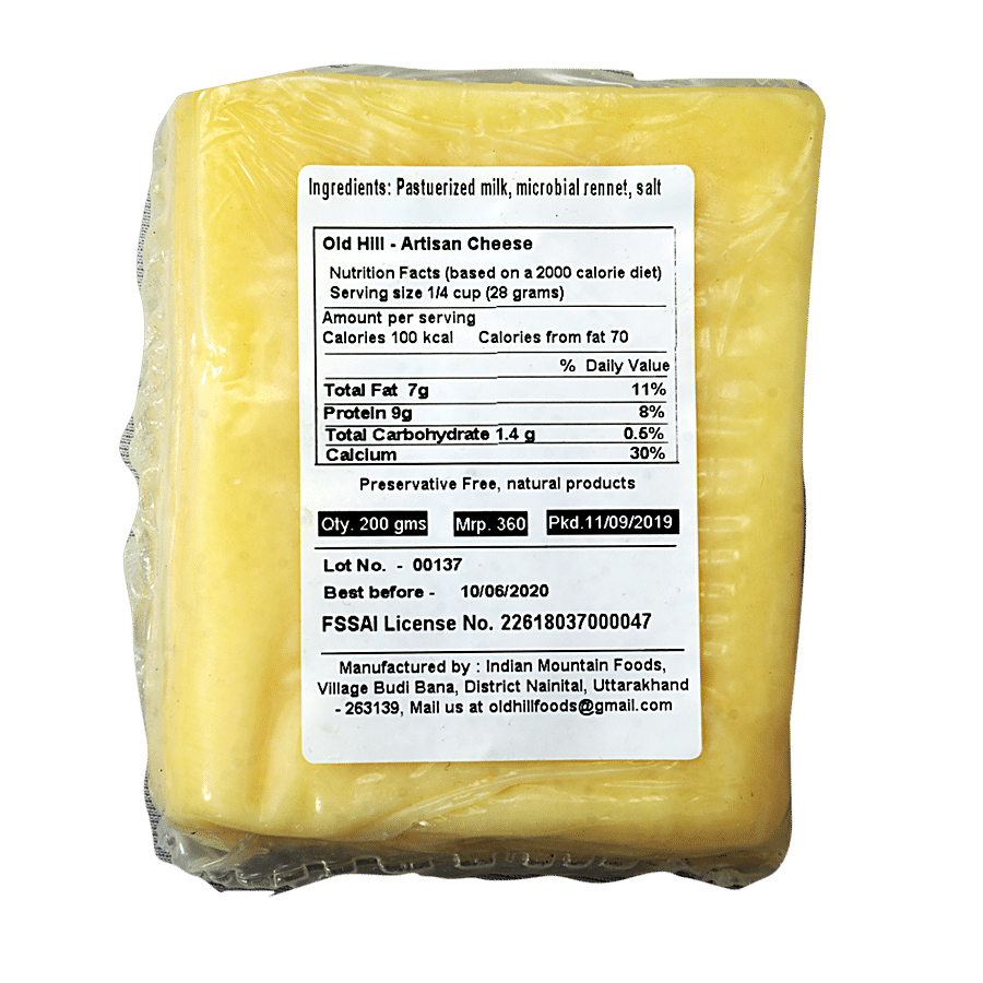 Old Hill Handcrafted Mild Farm-Style Cheddar Cheese - Plain