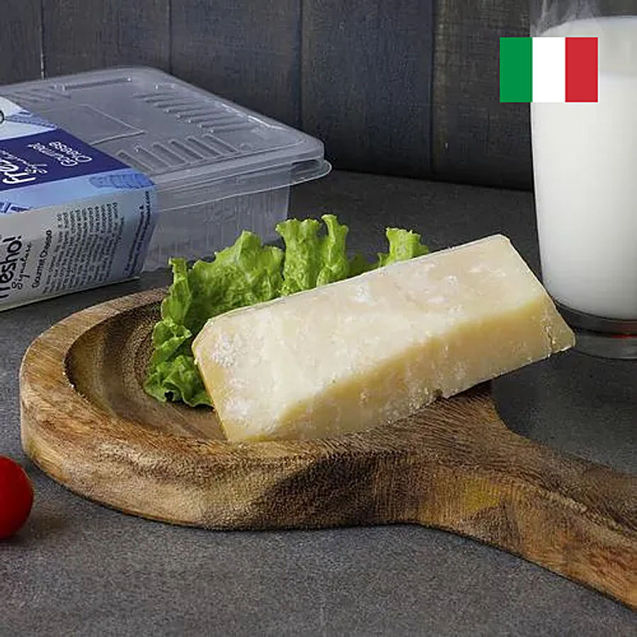 fresho! Signature Parmesan Gran Spico Cheese - Block