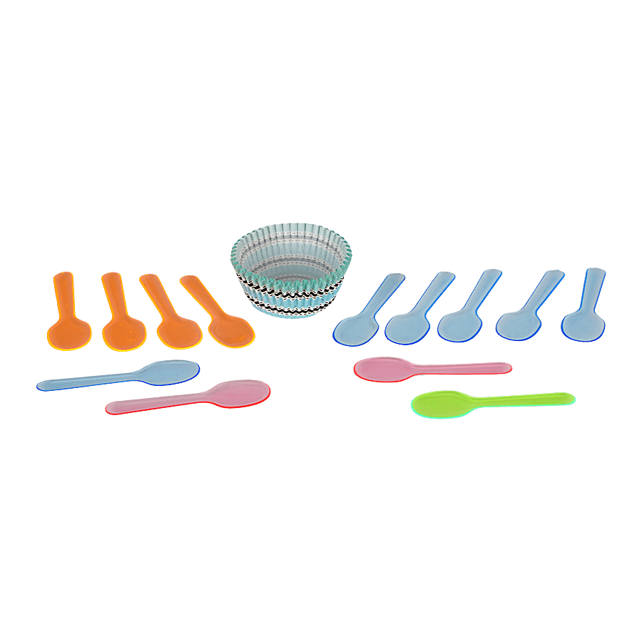 DP Cupcake Moulds & Spoons - Cake Print