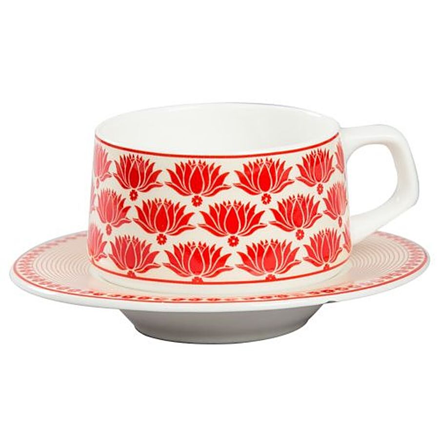 India Circus Chai/Cup & Saucer - Red & White