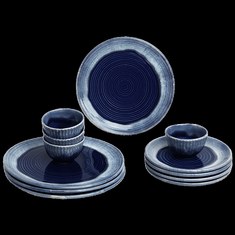 ExclusiveLane Ceramic Dinner Set - Sapphire Swirl