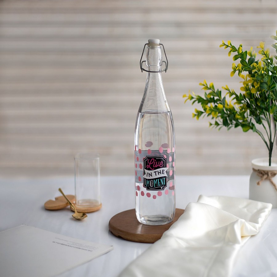 Soogo Champagne Style Bottle Pink With Live In The Moment Typography