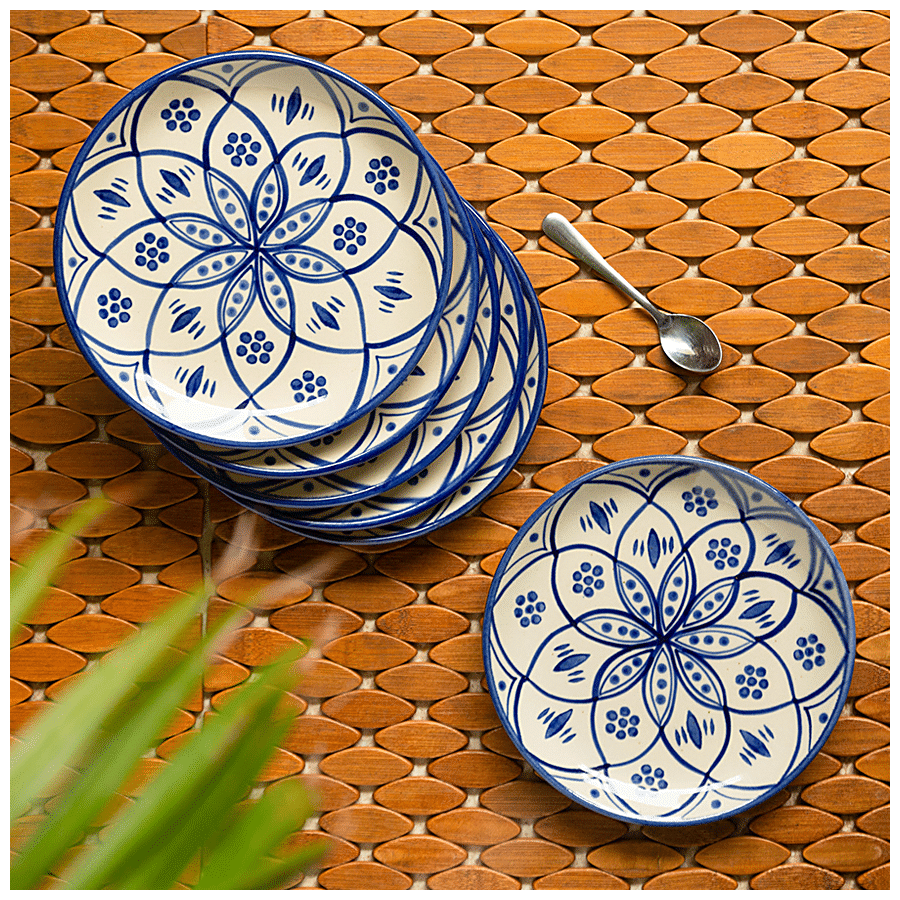 ExclusiveLane Ceramic Quarter Plates - Moroccan Floral