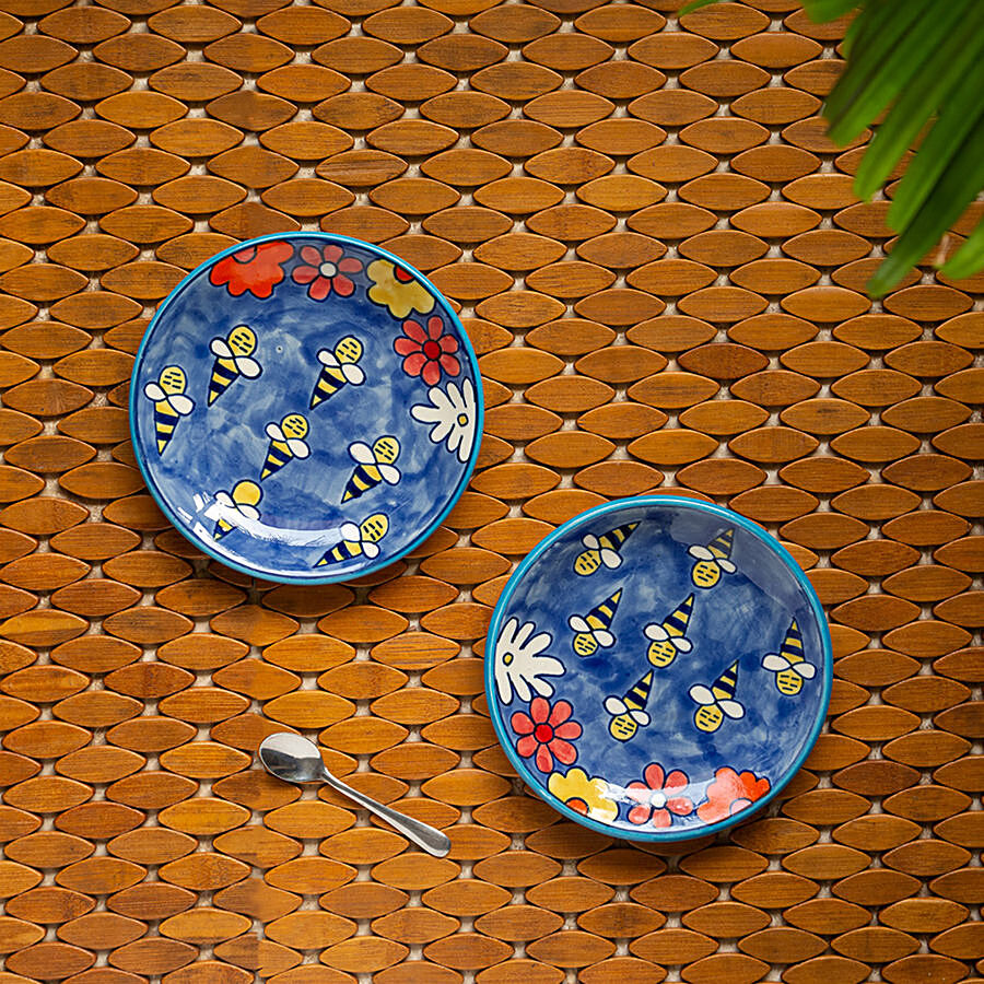 ExclusiveLane The Bee Collective Ceramic Quarter Plates - Hand-Painted