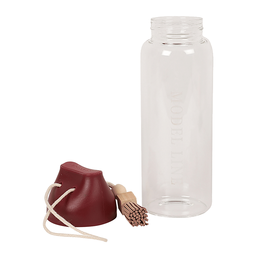 DP Glass Water Bottle With Maroon Cap - BB1245MRN