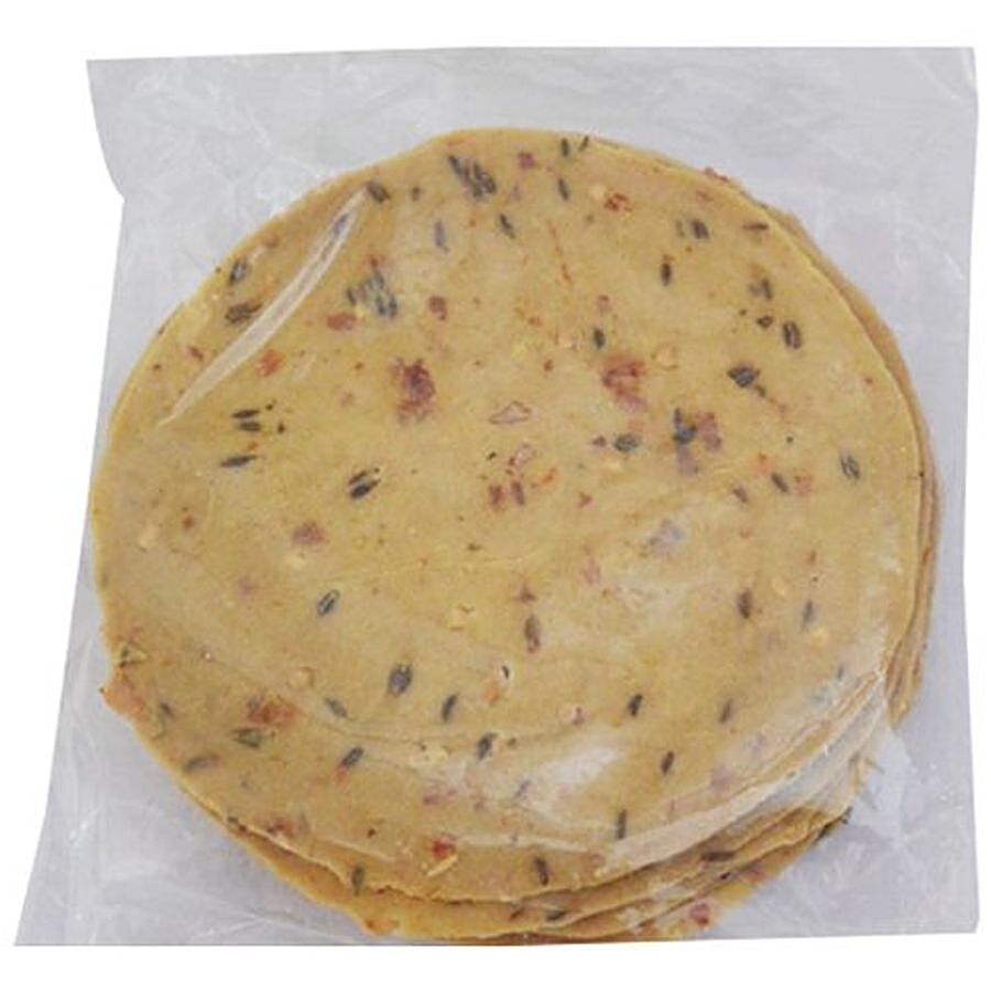 Popular Foods Masala Papad