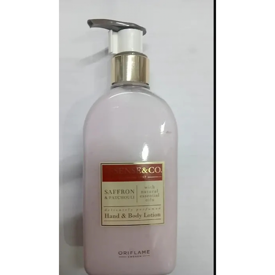 HS - ESSENSECO. Saffron  Patchouli Hand  Body Wash (300ml) - pack of 1