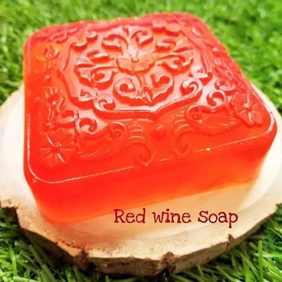 Red wine soap