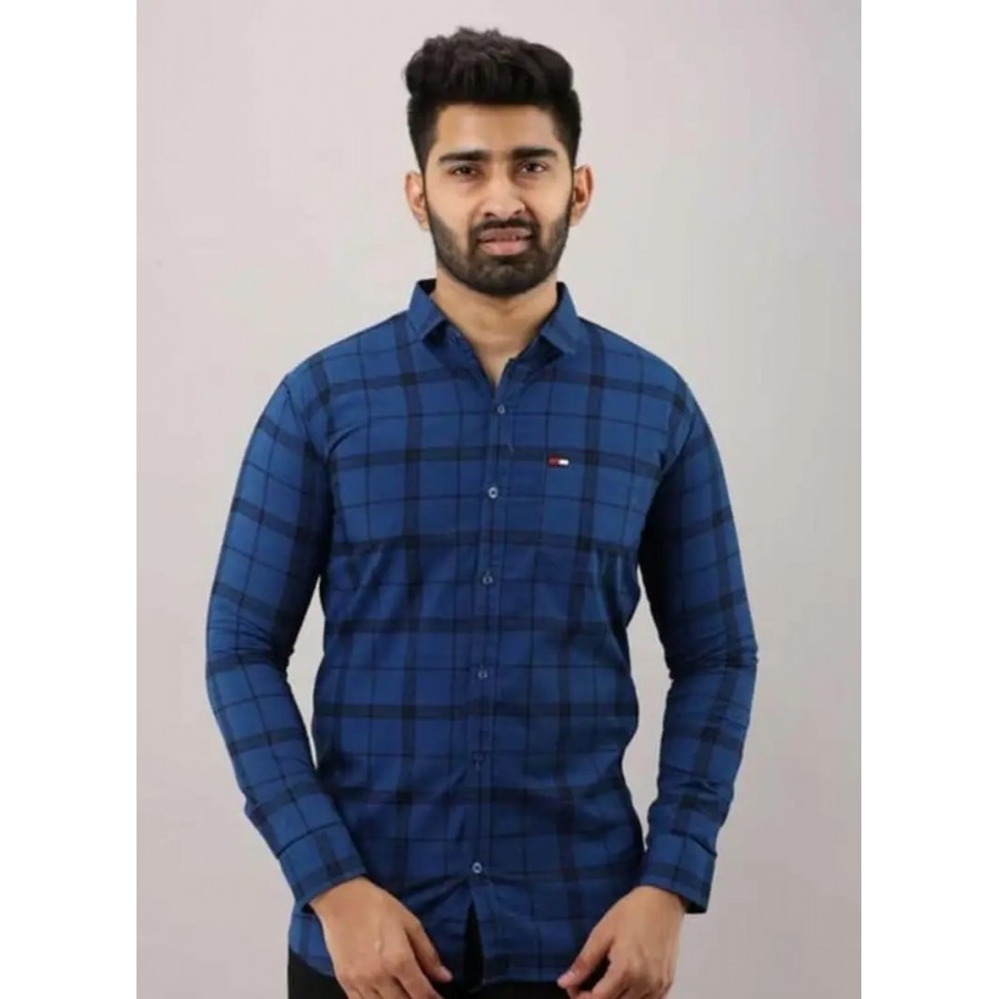 Classic Cotton Blend Checked Casual Shirts for Men