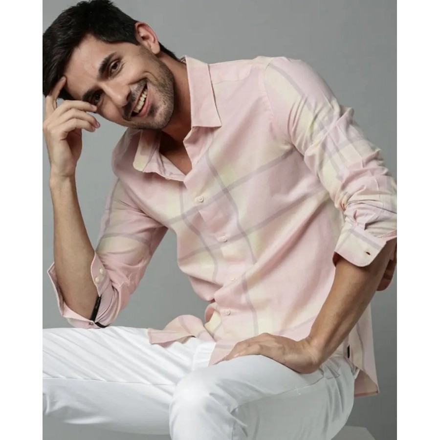 Fancy Cotton Solid Casual Shirts For Men