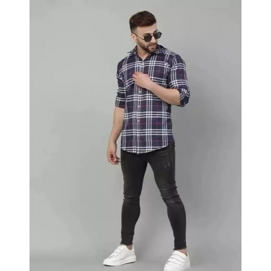 Men Cotton Blend Checked Regular Fit Casual Shirt