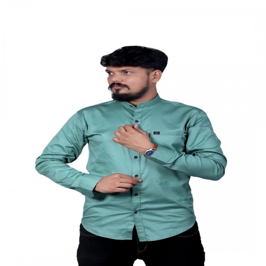 Men's Cotton Casual Slim Fit Solid Shirt