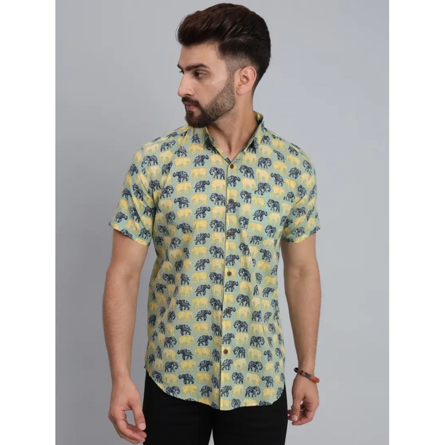 Reliable Green Cotton Half Sleeves Printed Casual Shirt For Men