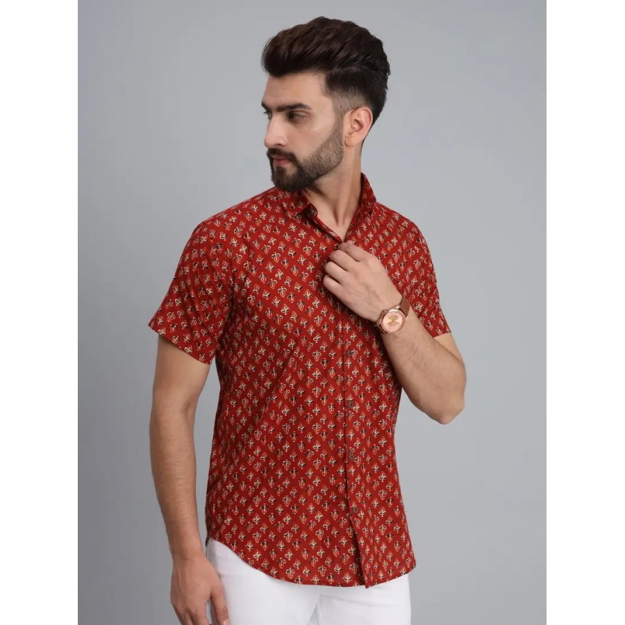 Reliable Maroon Cotton Half Sleeves Printed Casual Shirt For Men