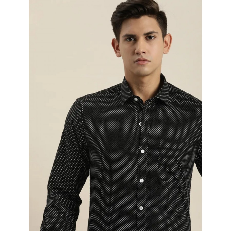 Reliable Black Cotton Long Sleeves Casual Shirt For Men