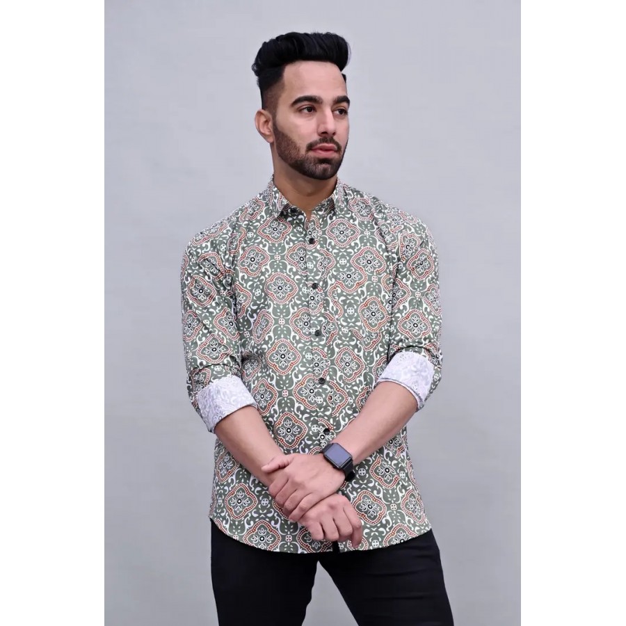 Stylish Green Cotton Printed Casual Shirts For Men