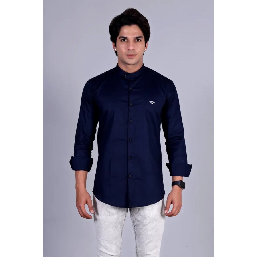 Stylish Navy Blue Cotton Solid Casual Shirts For Men