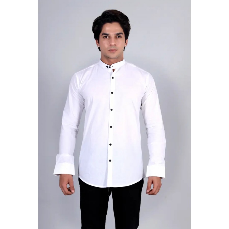 Stylish White Cotton Solid Casual Shirts For Men