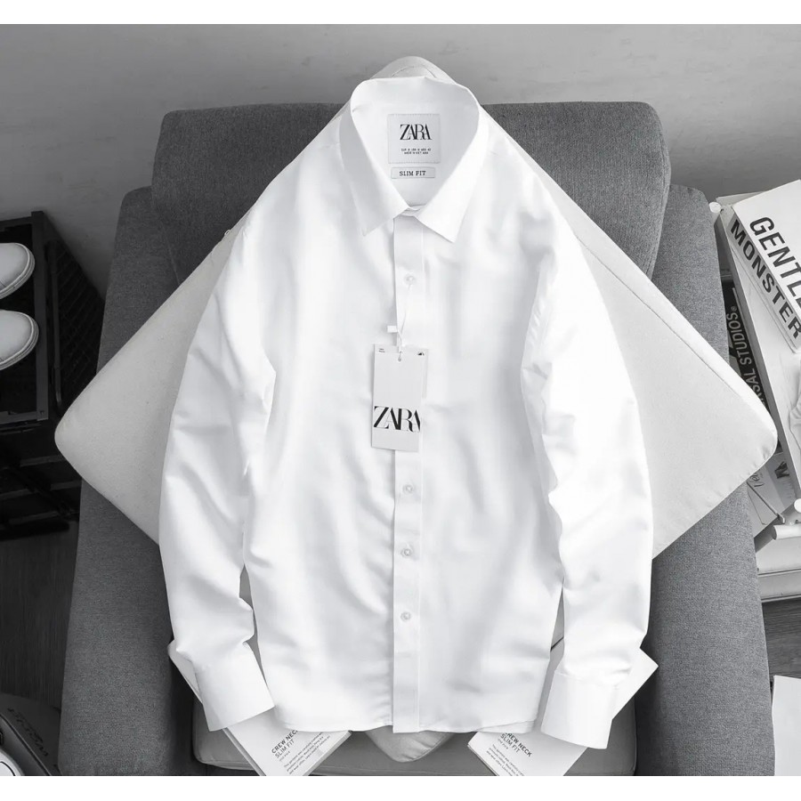 Stylish White Solid Long Sleeves Shirt For Men