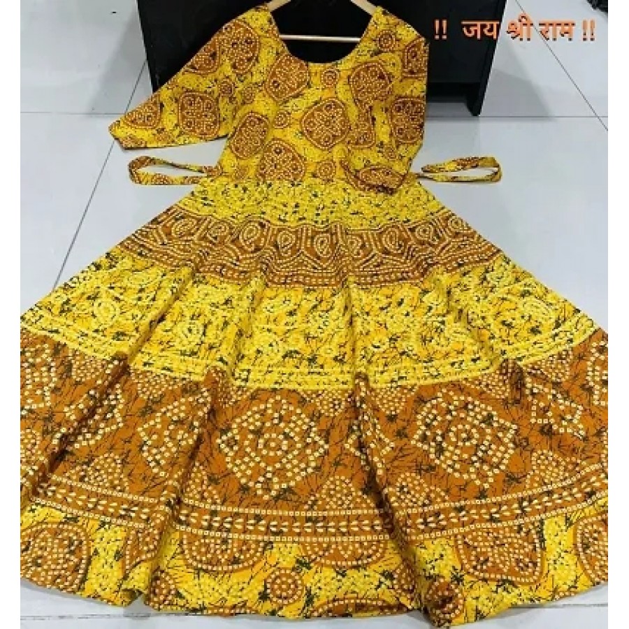 Attractive Cotton  Gown for Women