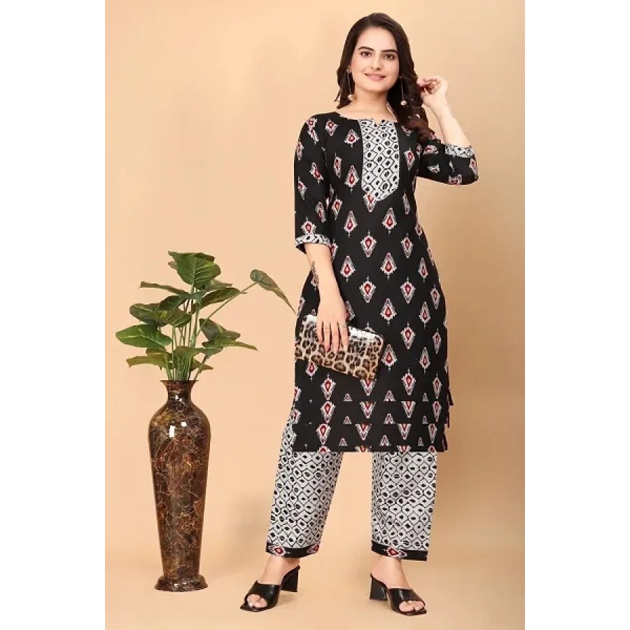 Women Cotton Blend Traditional Straight Printed Kurta and Pant Set