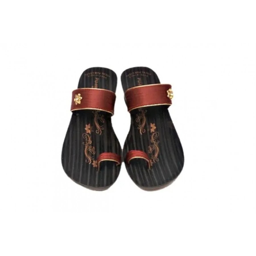 Elegant Black PU Self Design Flat Flip Flops For Women