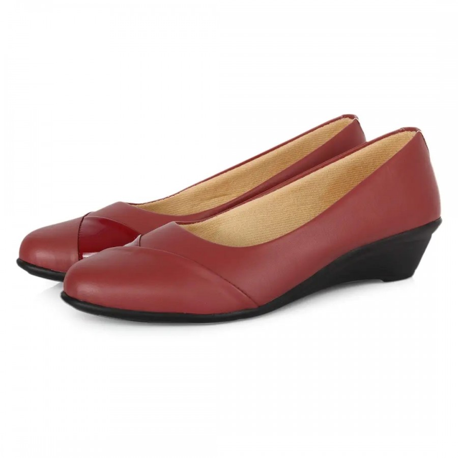 Elegant Maroon Synthetic Solid Bellies For Women